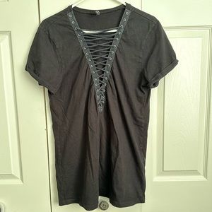 Emma & Sam Black Tee